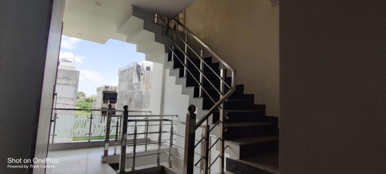 Blessing'S Home Stay 4 Bedroom Luxury Villa Lucknow Esterno foto