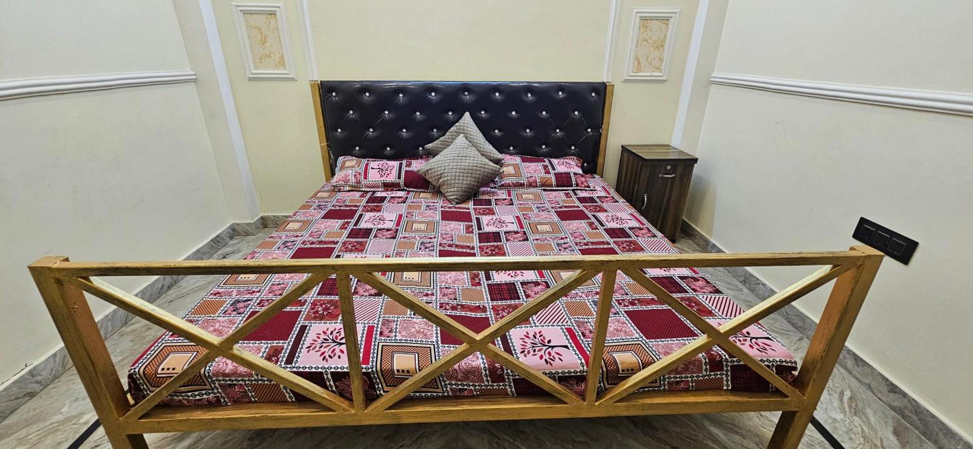 Blessing'S Home Stay 4 Bedroom Luxury Villa Lucknow Esterno foto